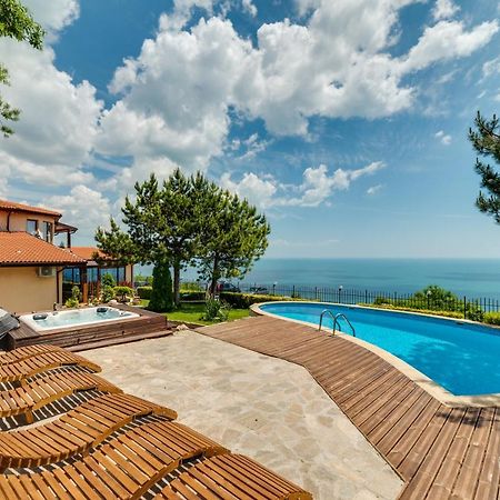 Sunny House Izgrev Villa Balchik Exterior photo